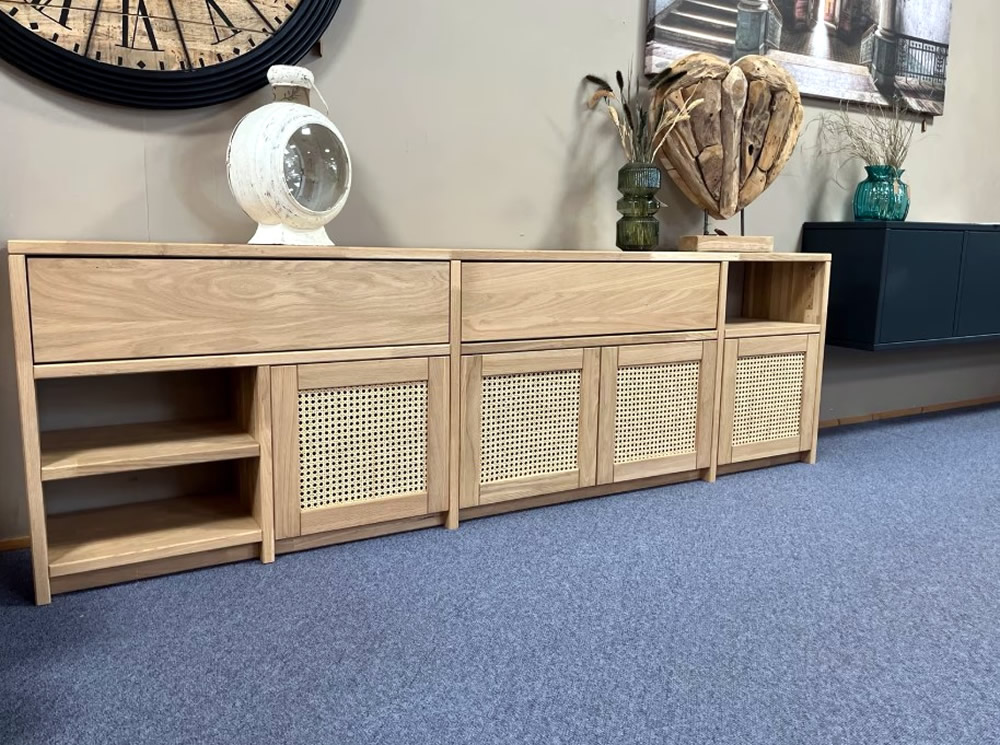 TV-Board, Sideboard, Lowboard Wildeiche Eiche